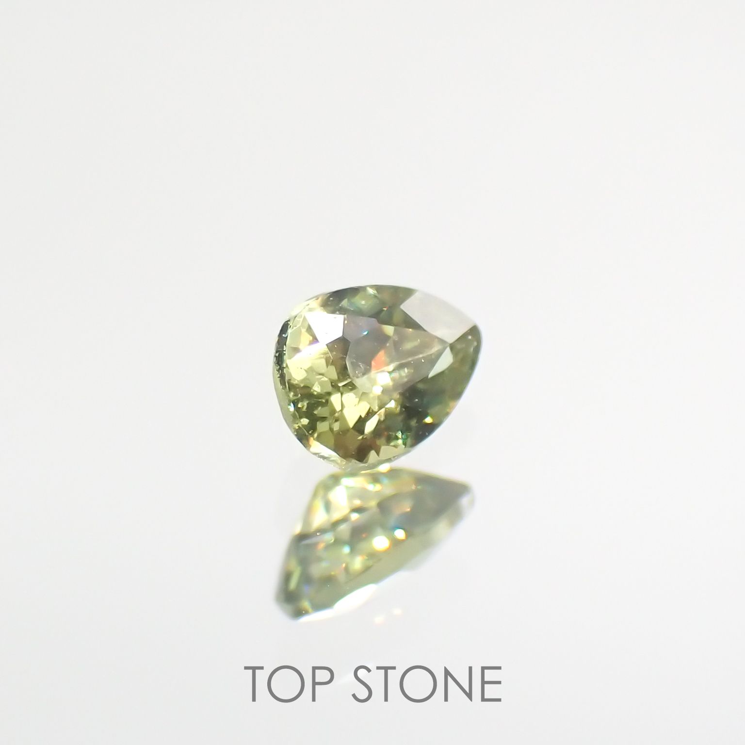 デマントイドガーネット ナミビア産 ルース 0.19ct[210812784]3.9×2.8mm前後