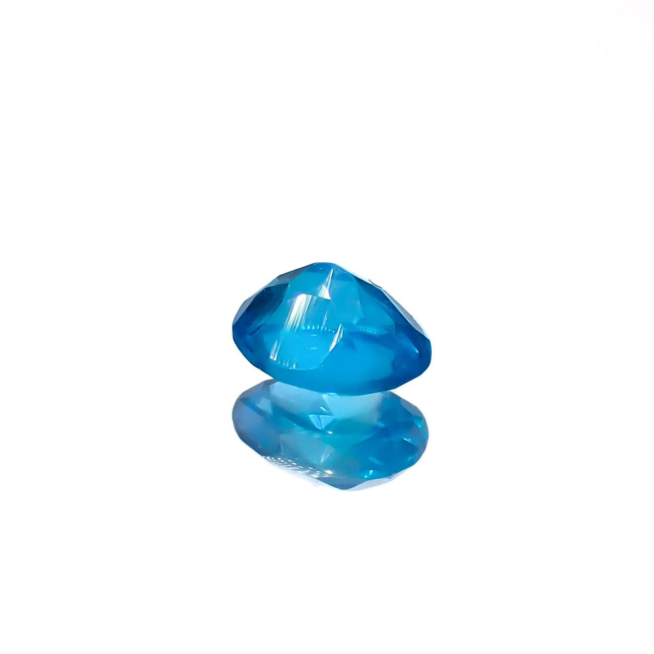 ネオンブルーアパタイト マダガスカル産 0.21ct[240628100]4.1x3.1mm前後
