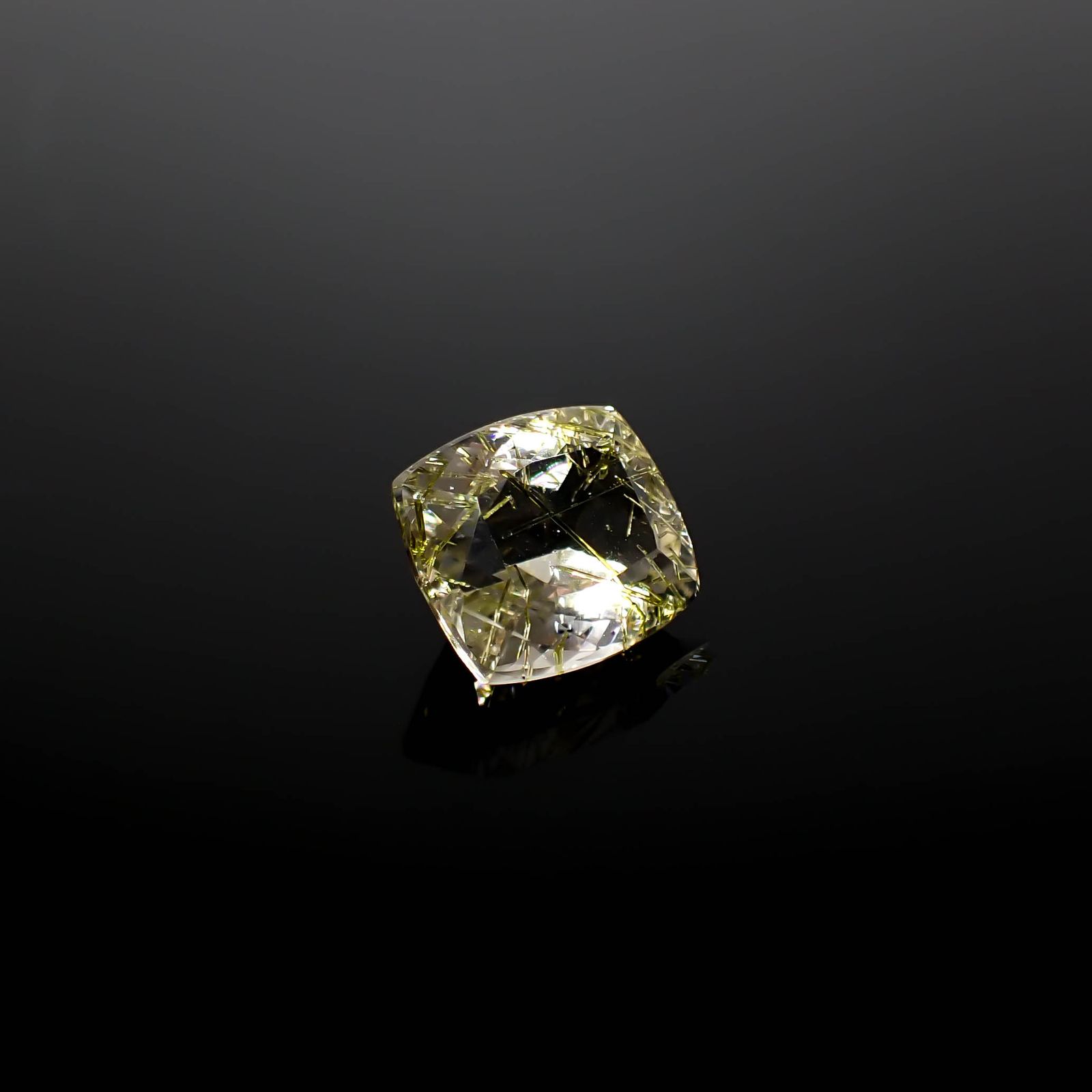 エピドートインクォーツ ブラジル産 6.11ct[240728464]12x10.7mm前後