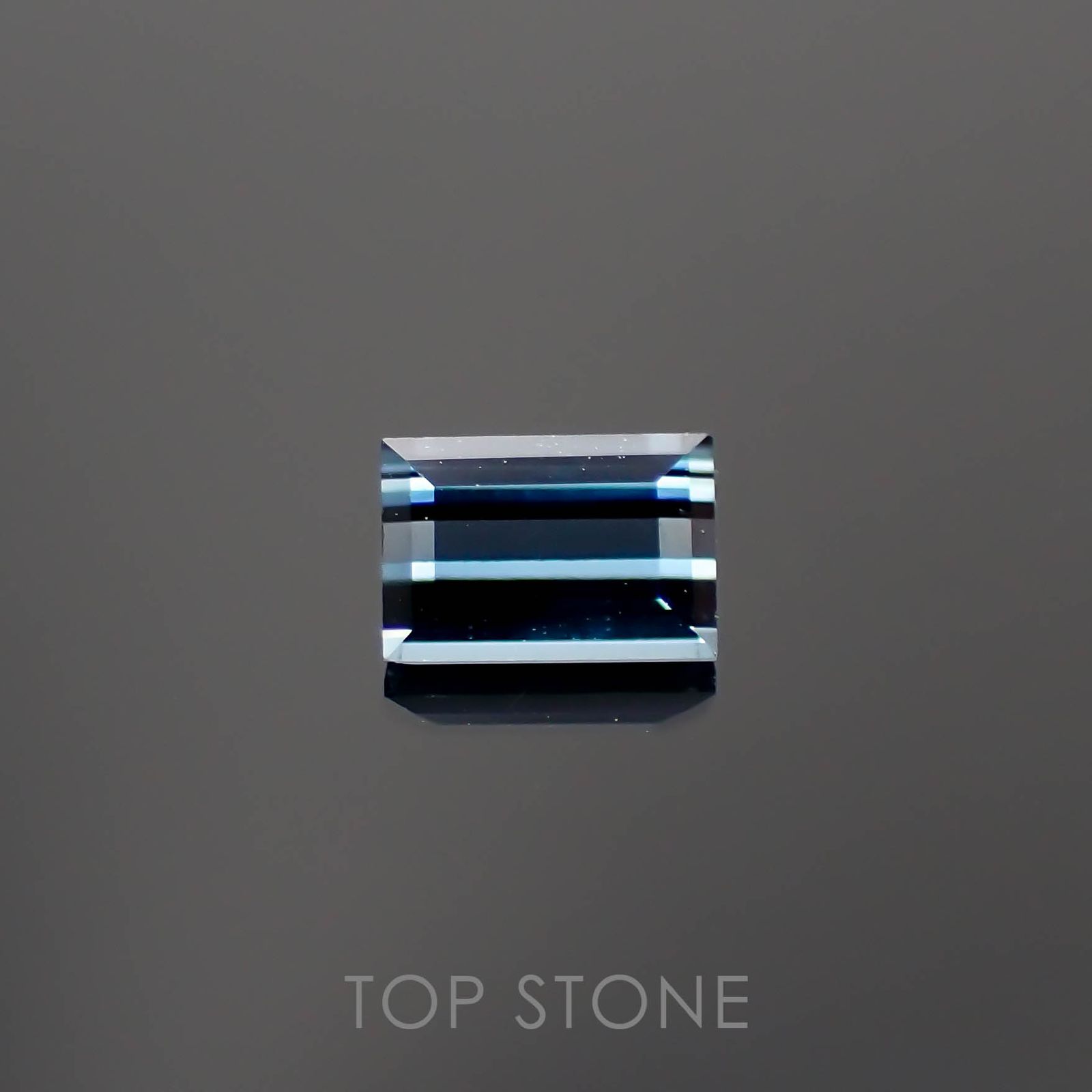 ティールブルースピネル ビルマ/マダガスカル産 0.24ct
