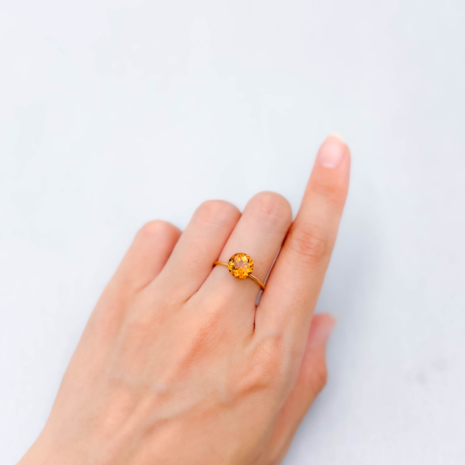 マデイラシトリン ブラジル・ミナスジェライス州産 1.59ct [250630583]8x7.9mm前後