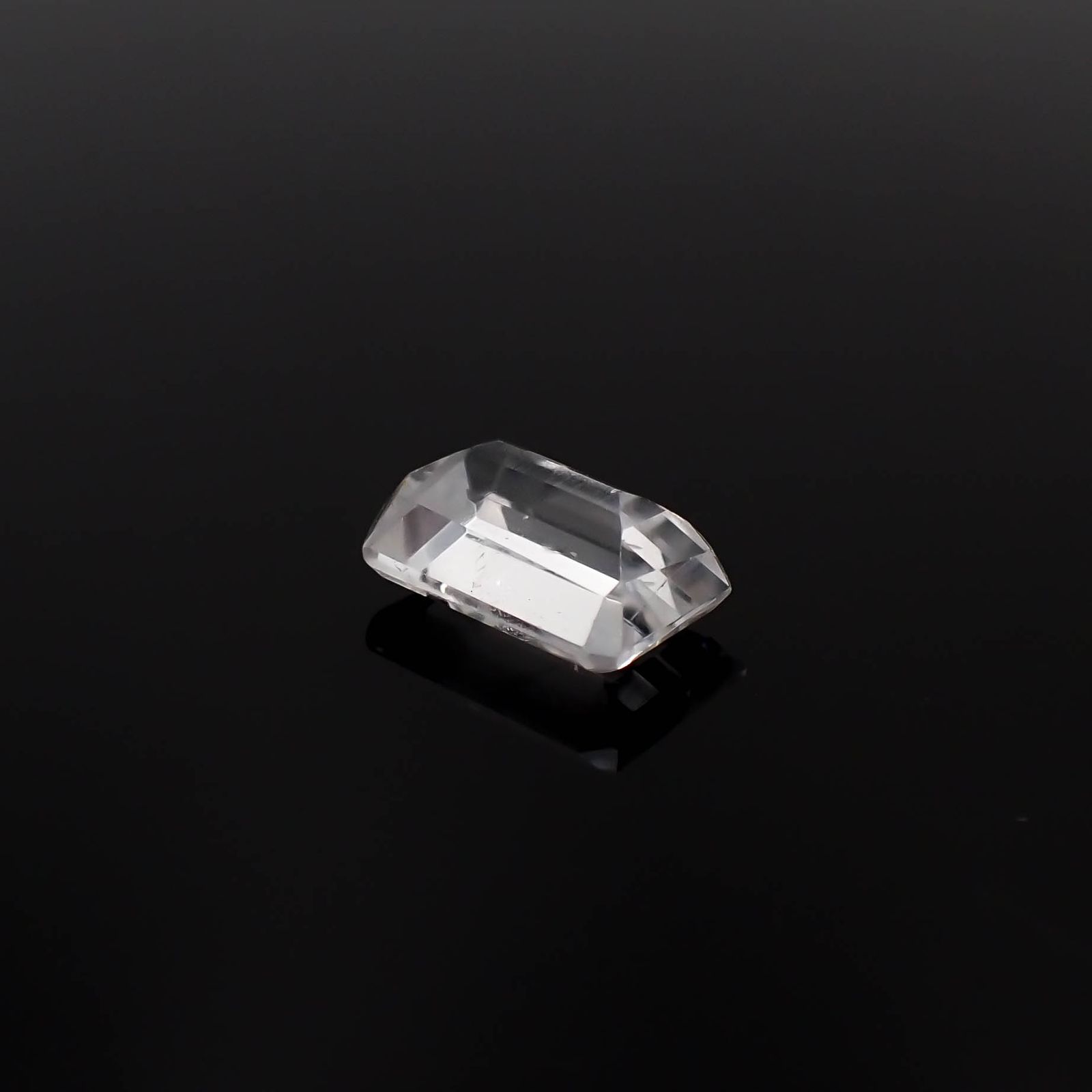 フェナカイト ブラジル産 1.79ct [240527798]8.4x5.6mm前後