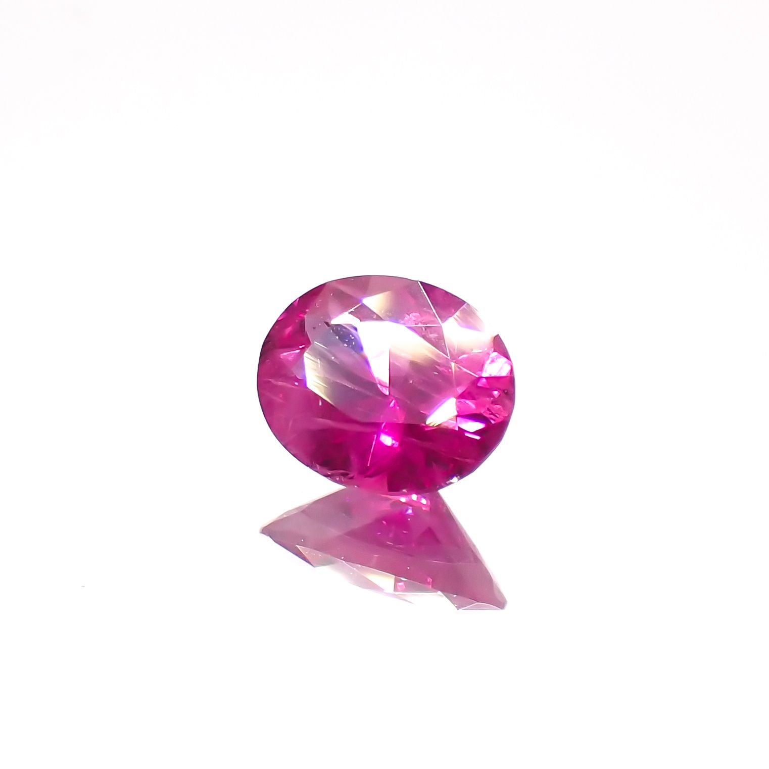 ルビー ビルマ/モザンビーク産 0.31ct[230622354]4.7x3.7mm前後