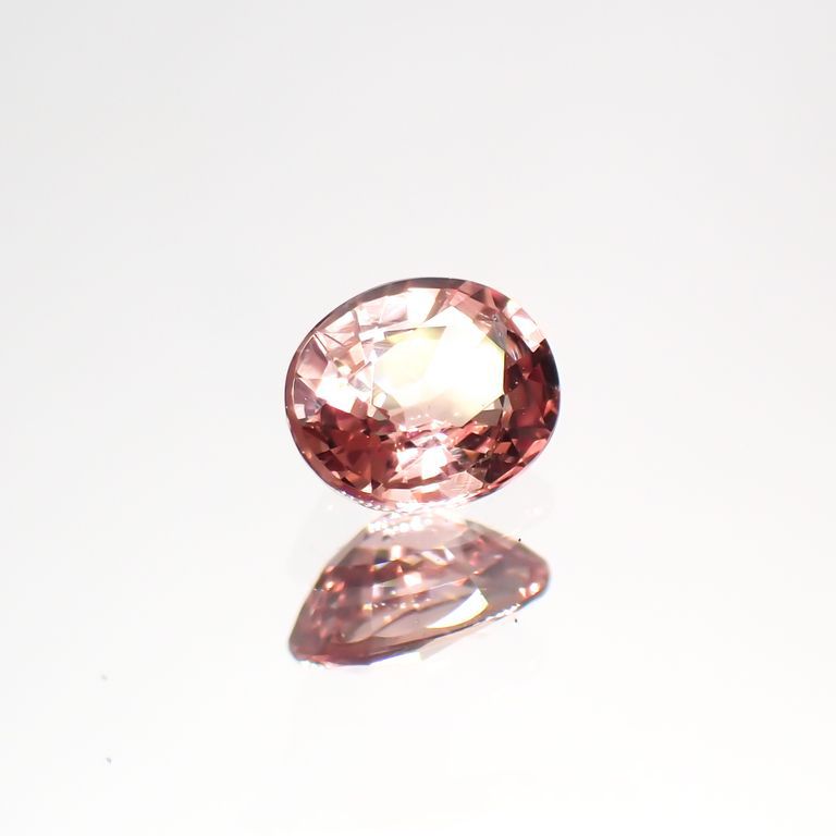 パパラチャサファイア 非加熱(宝石名サファイア/別名パパラチャ・サファイア)スリランカ産 0.41ct GIA鑑付[230421636]4.83x3.96mm前後