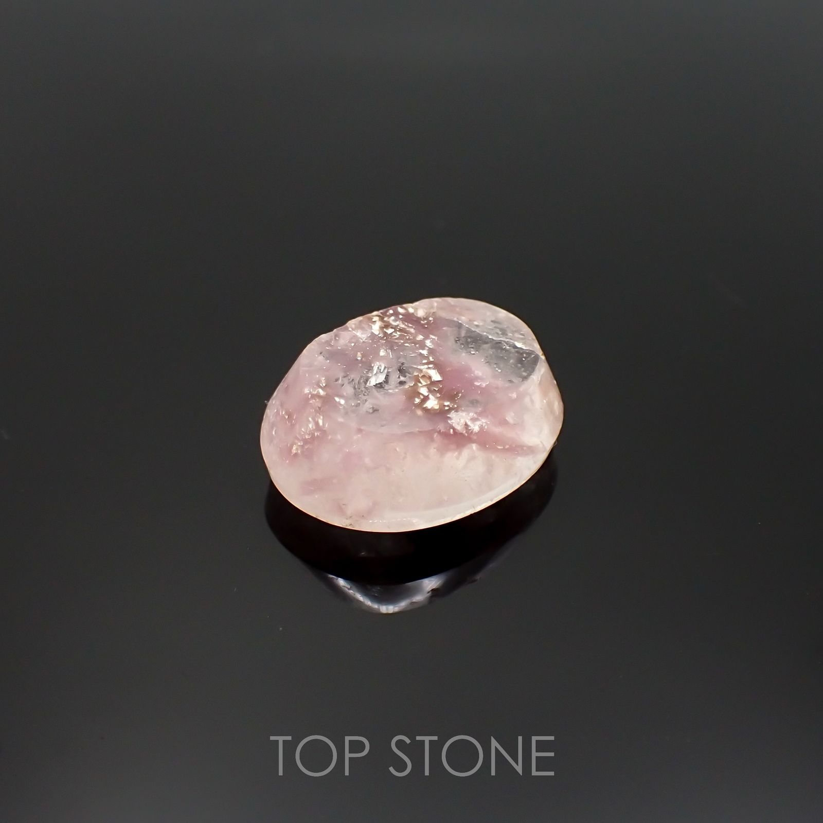 レピドライトインクォーツ ブラジル・ミナスジェライス州産 12.75ct[220917755]17.3x13.6mm前後