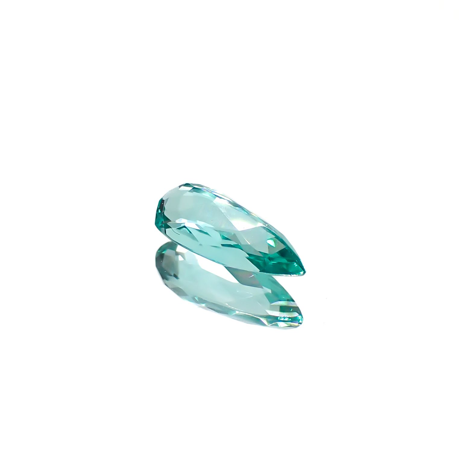 パライバトルマリン ブラジル・パライバ州バターリャ鉱山産 0.34ct[240928741]7x2.9mm前後