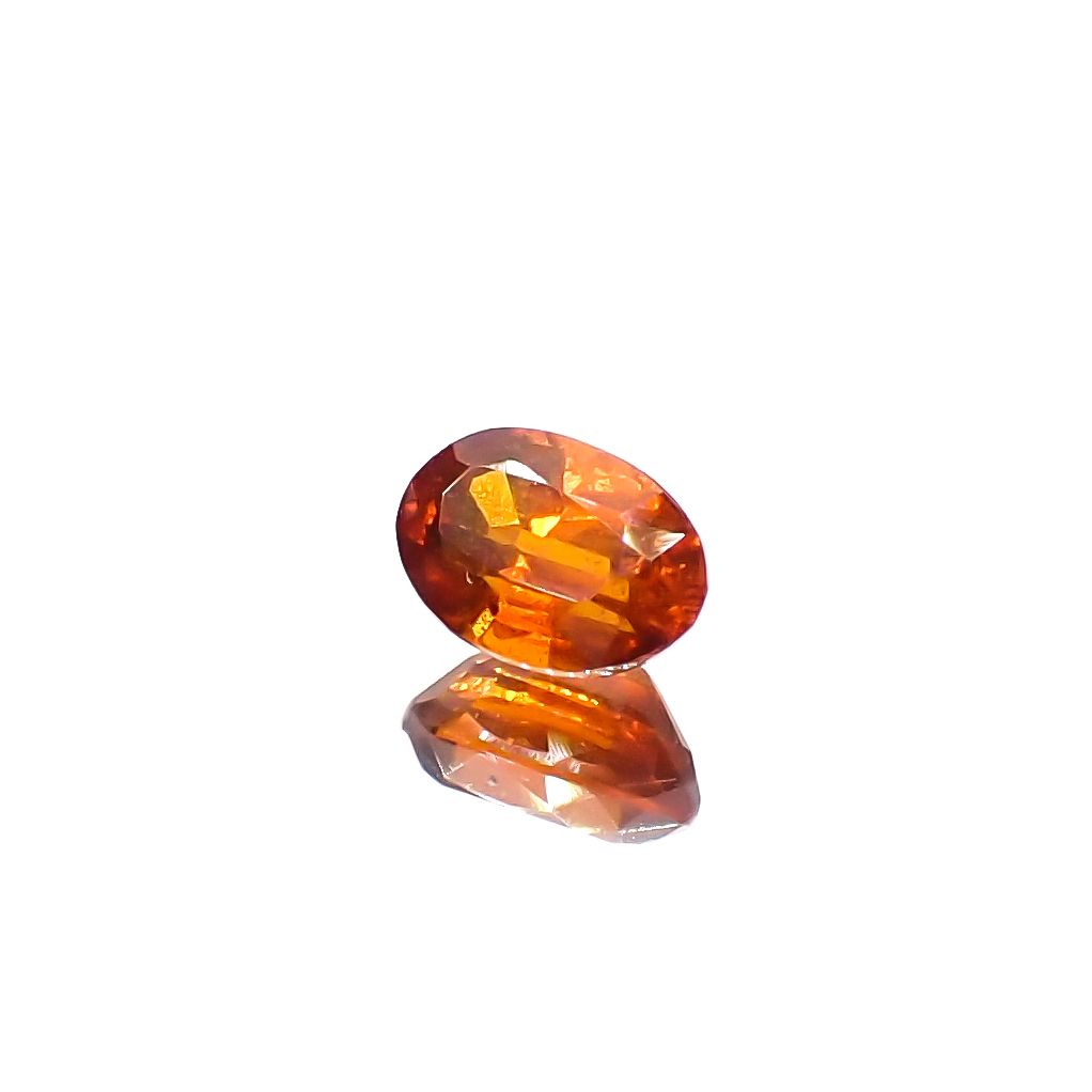 オレンジカイヤナイト ネパール産 0.68ct[240326701]5.8x4mm前後