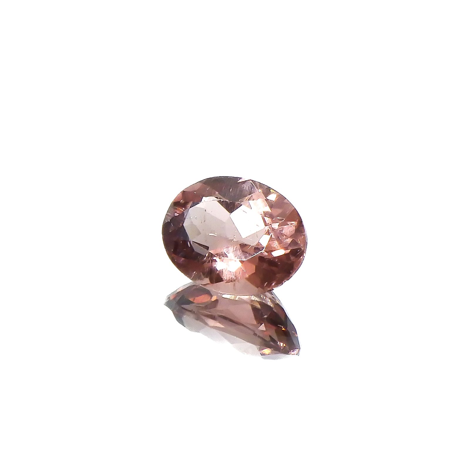 ピンクアパタイト ブラジル産 0.98ct [251224921]7.2x5.6mm前後