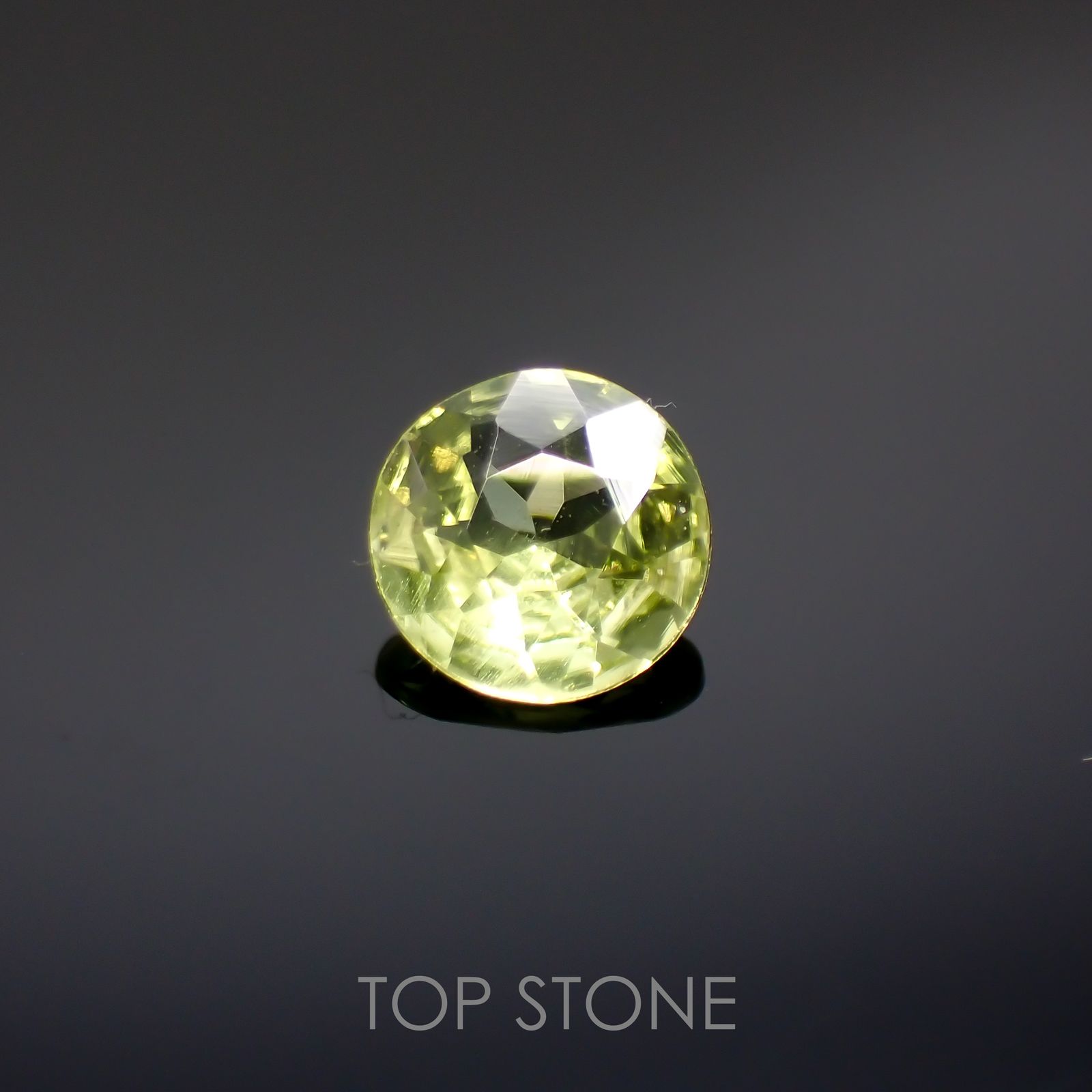 パロットクリソベリル(宝石名クリソベリル)インド産 0.39ct 識別済[220114507]4.9x4.9mm前後