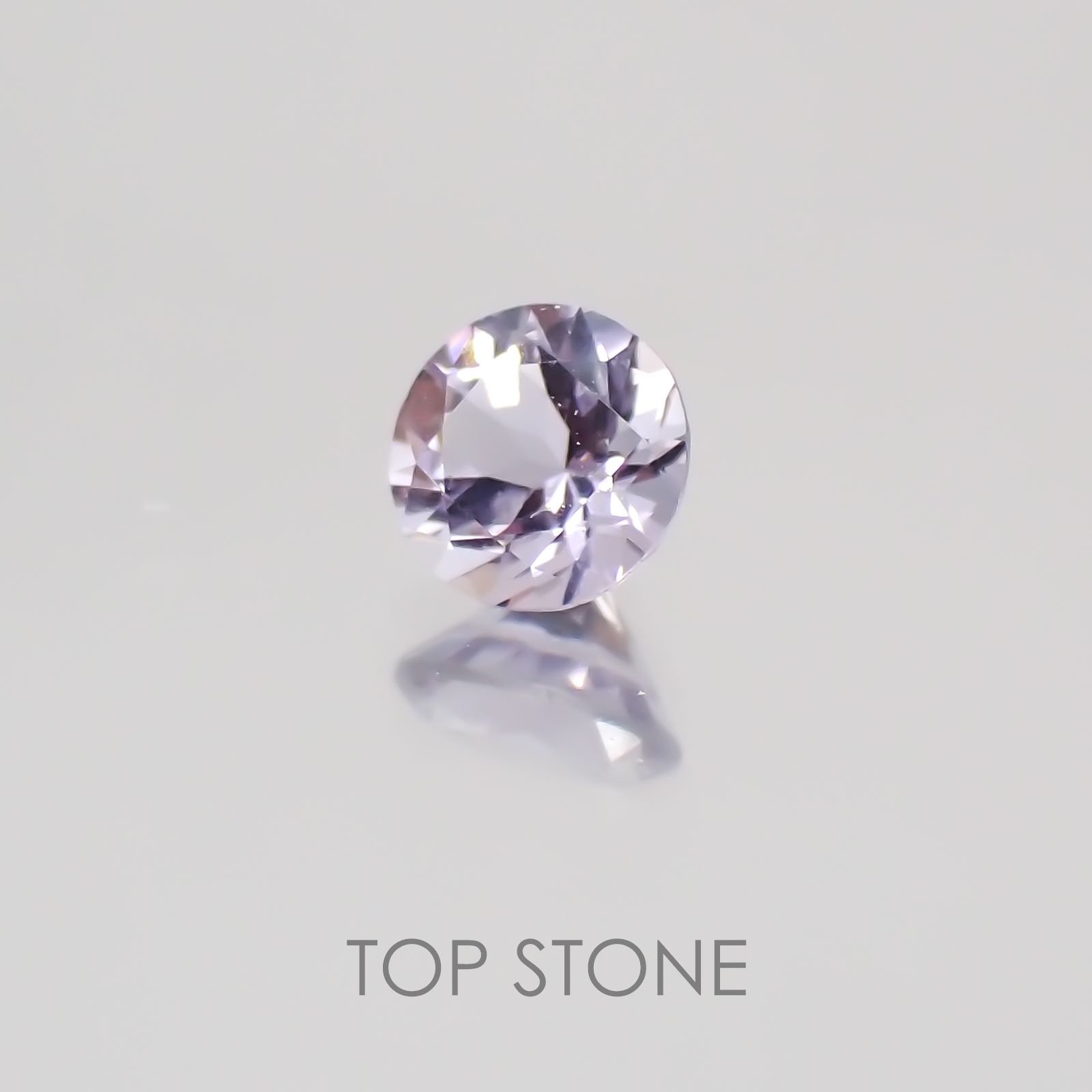 パープルスキャポライト(マリアライト) スリランカ産 ルース 0.2ct[21049563]4×4mm前後