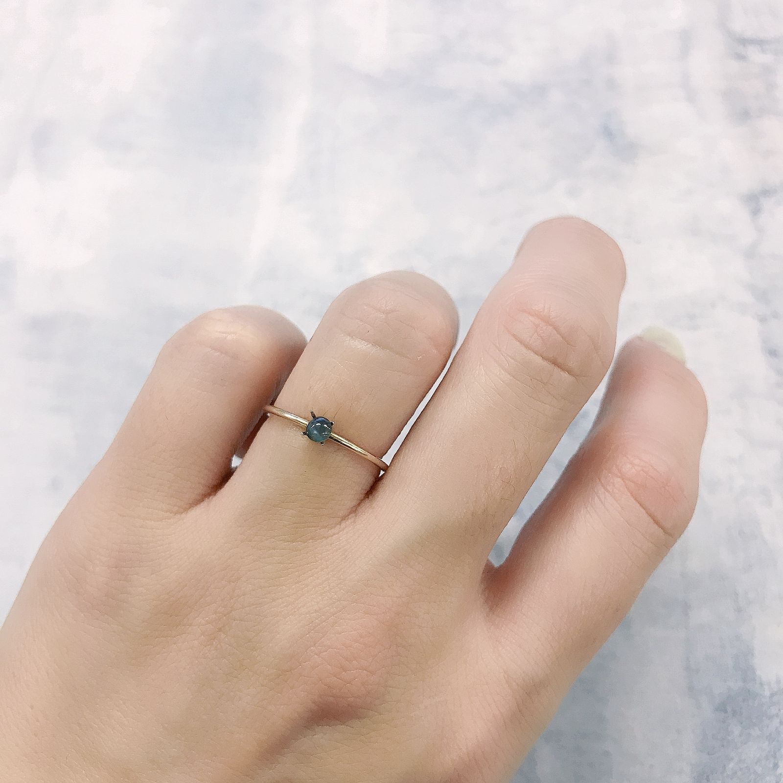 アレキサンドライトキャッツアイ インド産 0.18ct[220114072]3.1x3mm前後