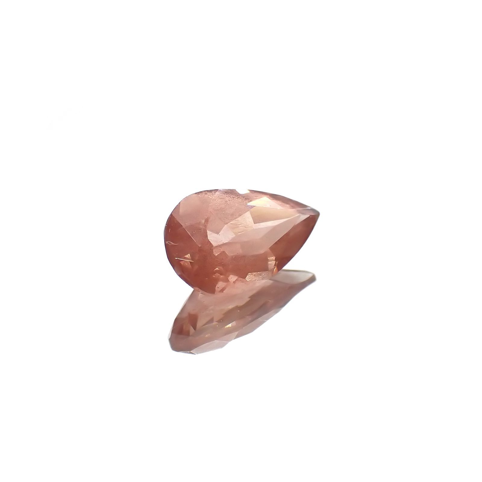 エチオピアサンストーン(宝石名アンデシン・ラブラドライト)エチオピア産 識別済 0.67ct / 8x5mm前後 [230321321]