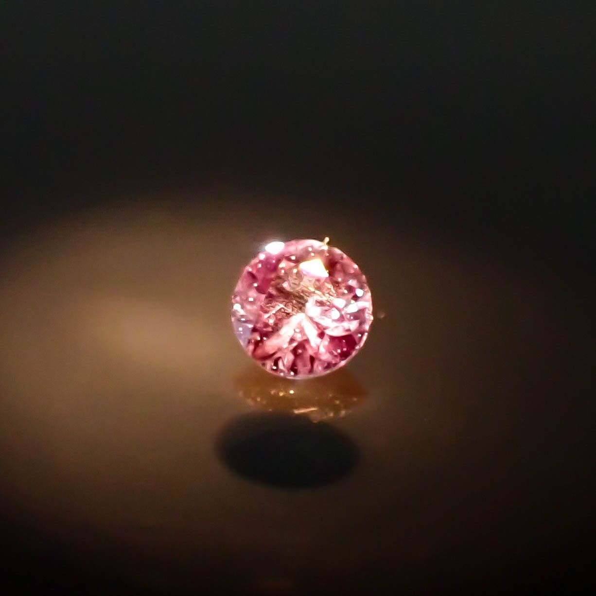 アレキサンドライト ロシア産 0.031ct [250530361]1.9x1.9mm前後
