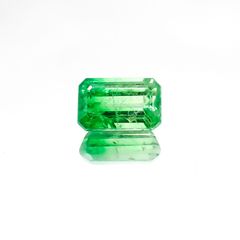 バイカラーツァボライト(宝石名グリーン グロッシュラー・ガーネット)タンザニア産 1.21ct 識別済[231124261]7.1x4.6mm前後