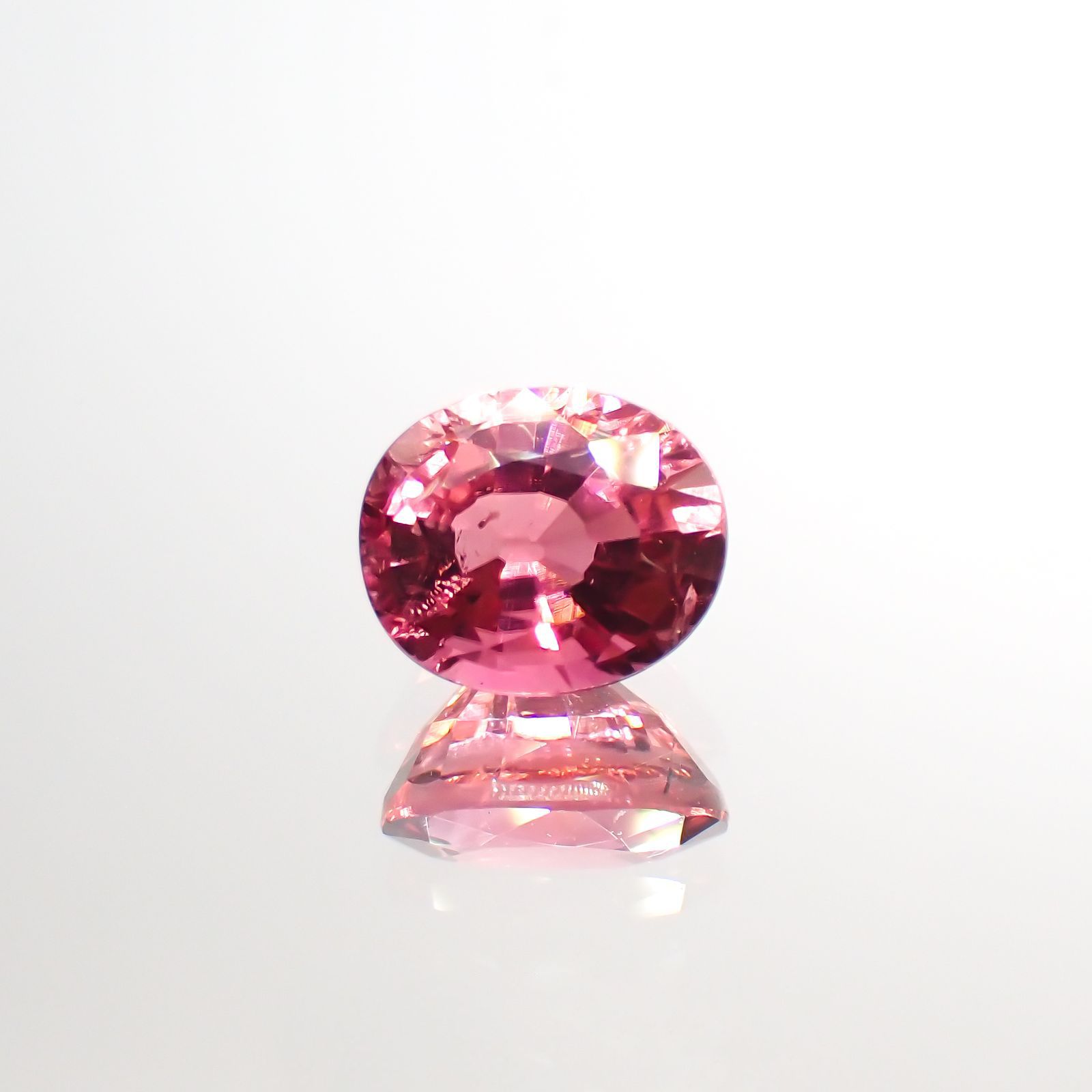 ローズピンクトルマリン(宝石名ピンク・トルマリン)ブラジル/アフリカ産 1.15ct 識別済[220114855]6.9x5.8mm前後 | TOP  STONE(トップストーン)