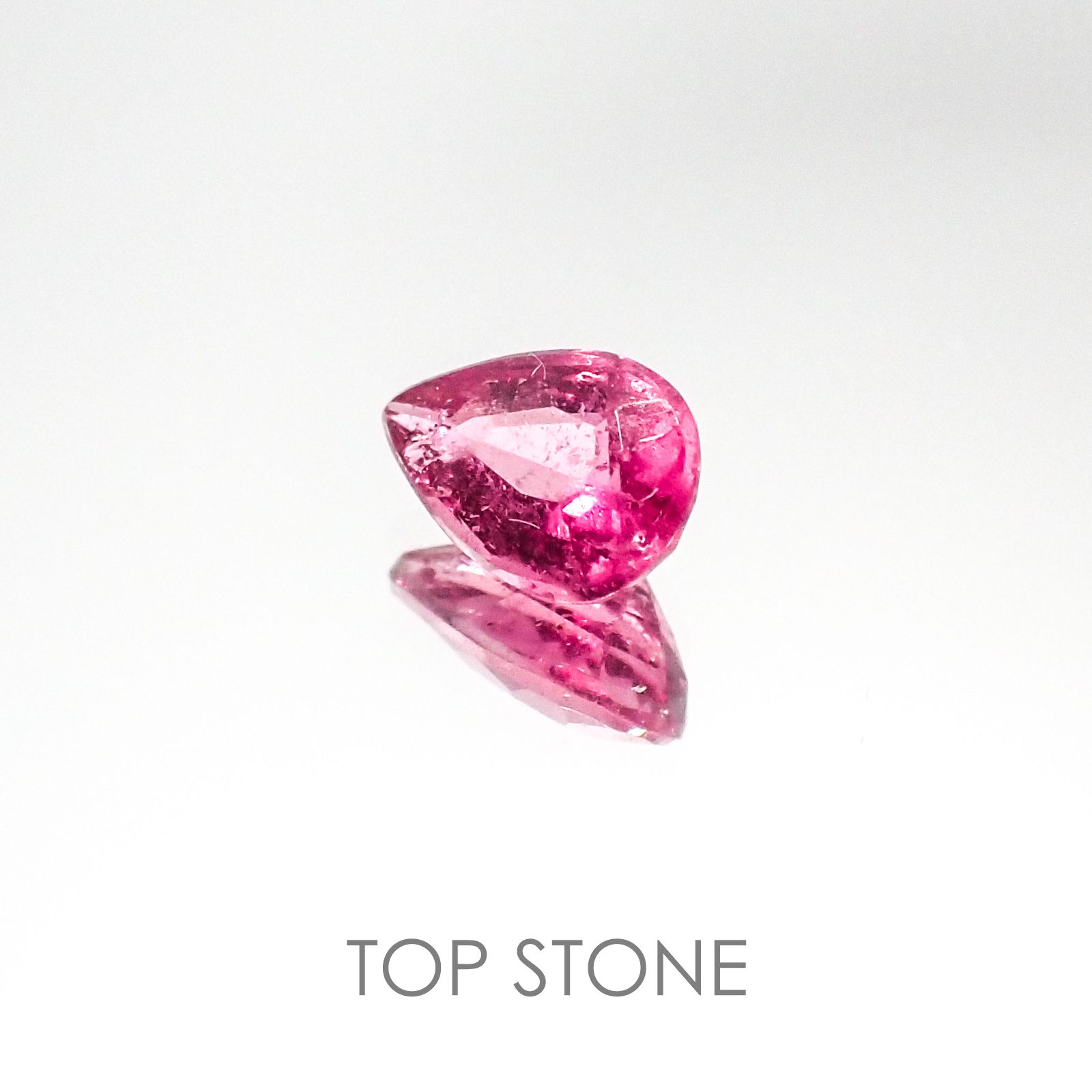 ピンクトルマリン ブラジル産 ルース 0.67ct[20084844]7.3×4.7mm前後