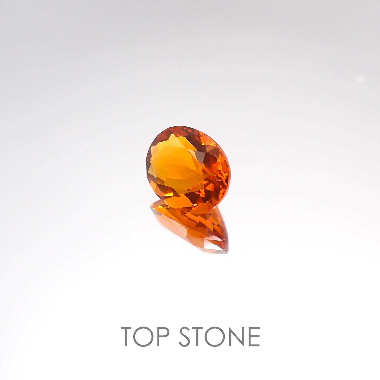 ファイヤーオパール(宝石名ファイヤー・オパール) メキシコ産 1.38ct 識別済[20117521]9.2×7.1mm前後