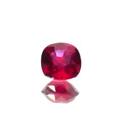 ルビー 非加熱 マダガスカル産 0.26ct[230622339]3.5x3.4mm前後