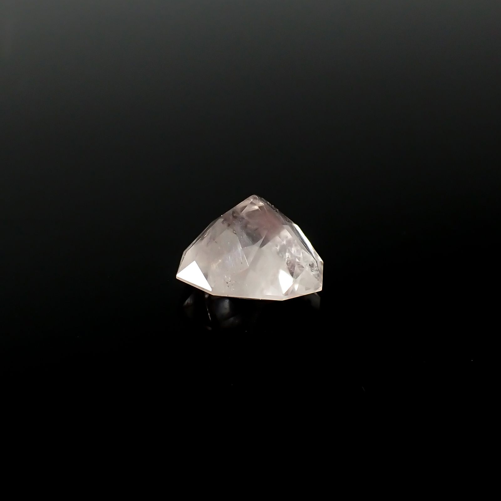◇カスタムカット◇ピンクエンジェルラダー マダガスカル産 4.71ct[240125431]11.2x11.1mm前後