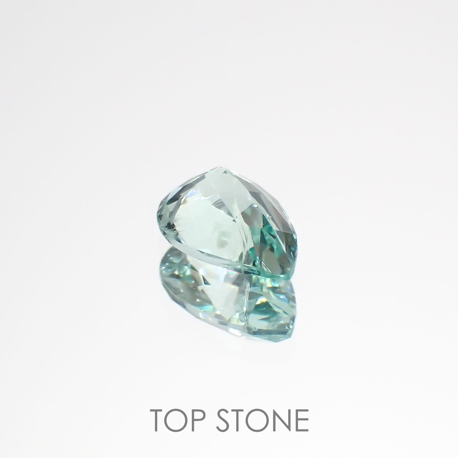 ミントベリル ブラジル産 0.31ct[220817224]6x3.9mm前後