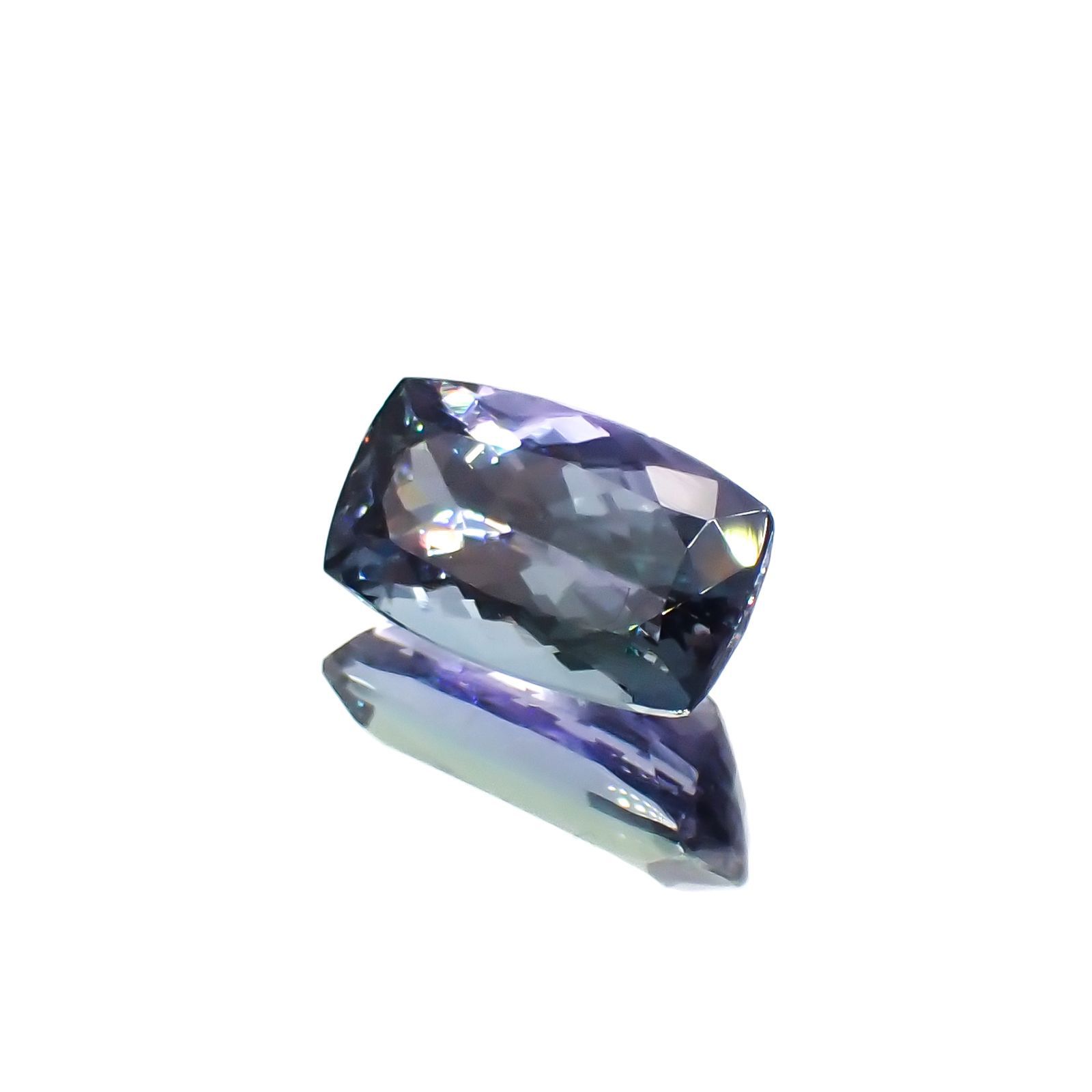 バイカラータンザナイト(宝石名ゾイサイト)タンザニア産 3.52ct 識別済[221119001]11.5x6.7mm前後