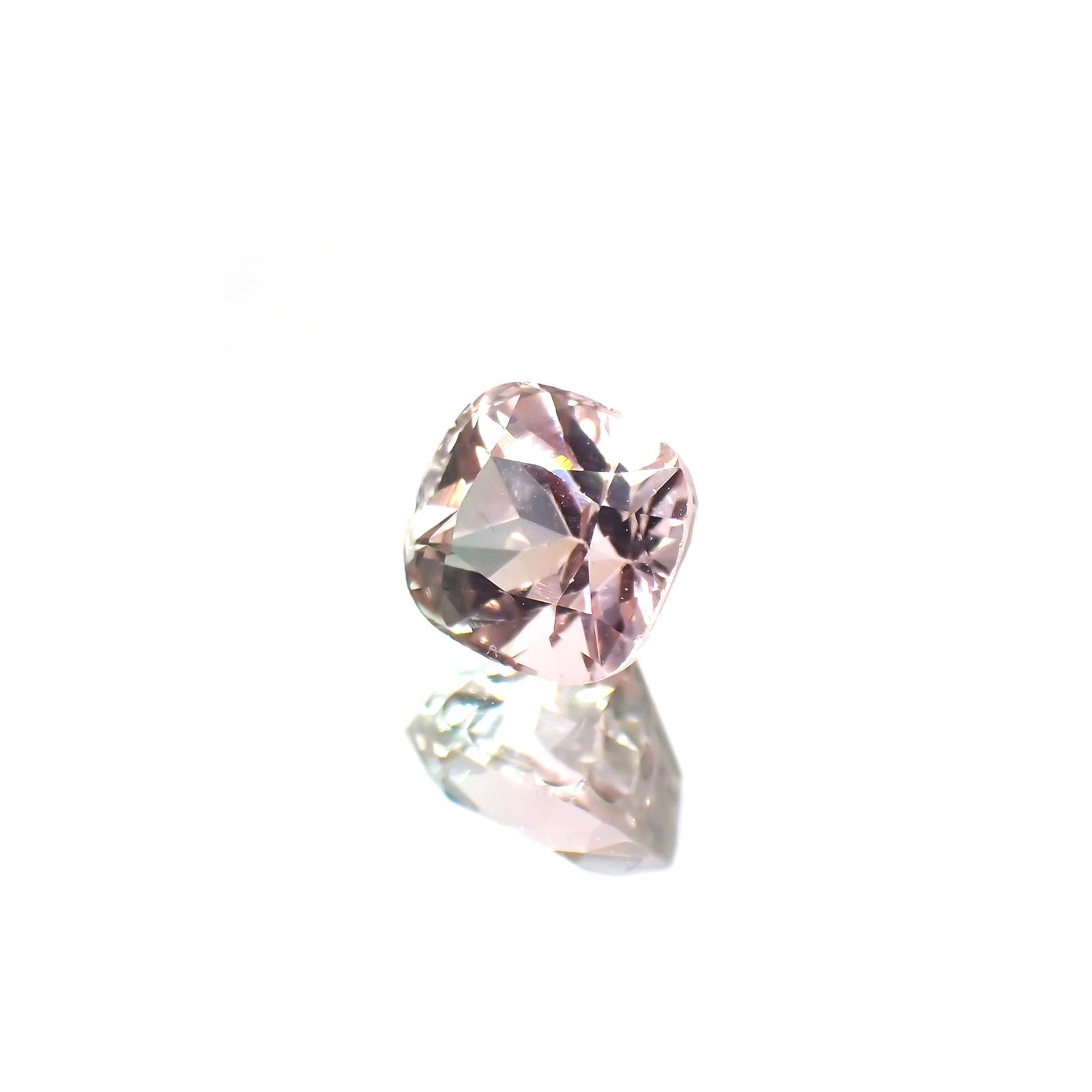 ピンクトルマリン アフガニスタン産 1.18ct [220114266]5.9x5.6mm前後