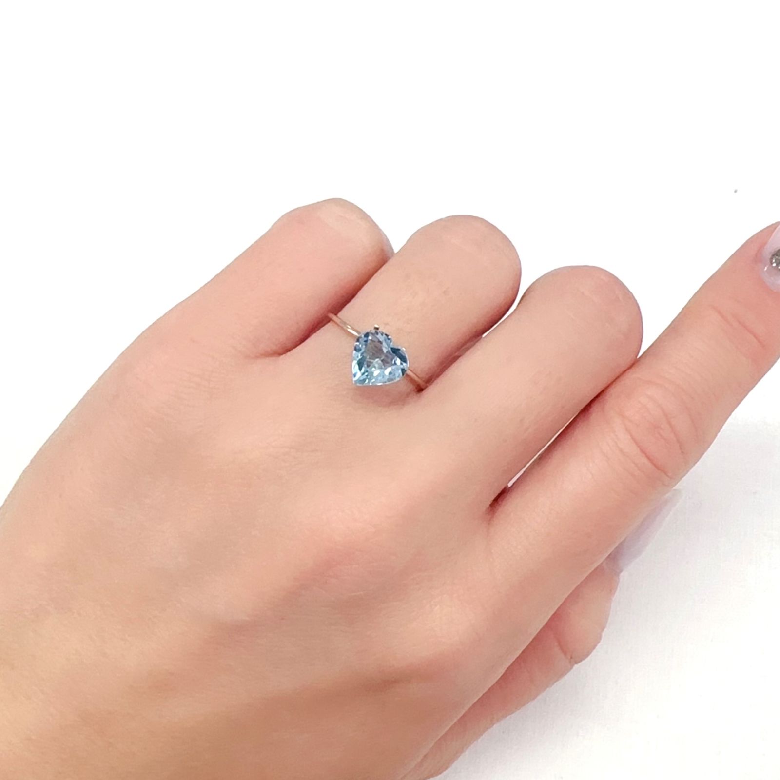 サンタマリアアクアマリン ブラジル産 1.15ct[231224583]7.9x7.9mm前後