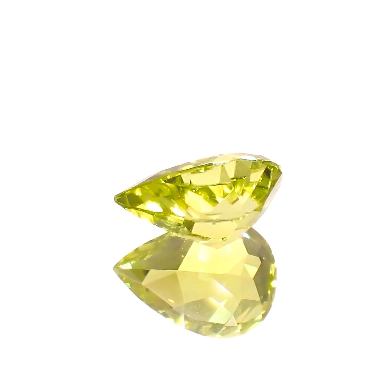 カナリートルマリン ザンビア・カナリー鉱山産 0.65ct[230823137]7x5mm前後