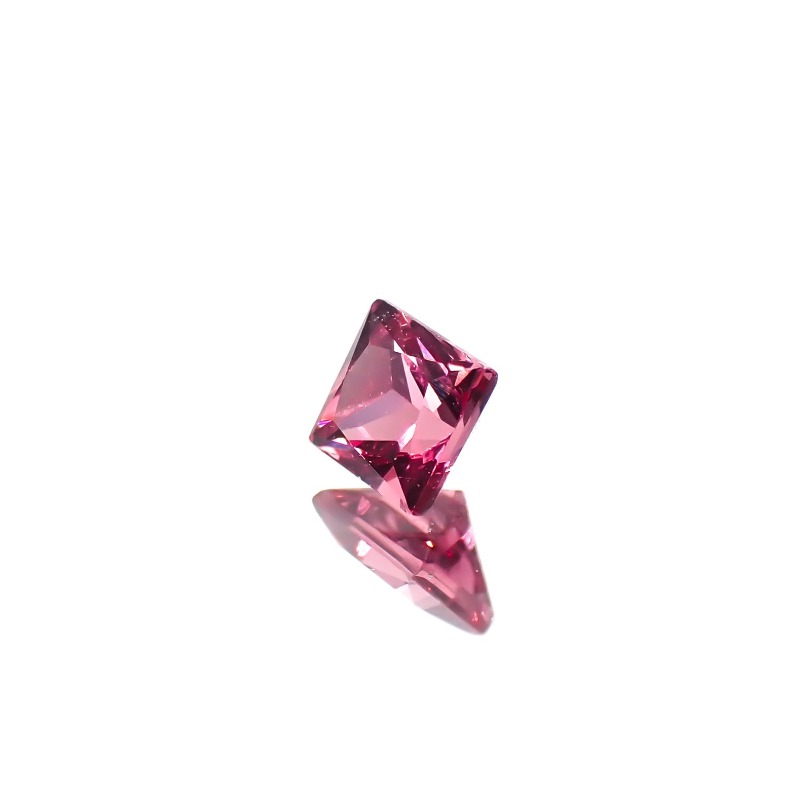 ◇プリンセスカット◇ホットピンクスピネル(宝石名ピンク・スピネル)タンザニア産 0.19ct 識別済[220817533]3x3mm前後