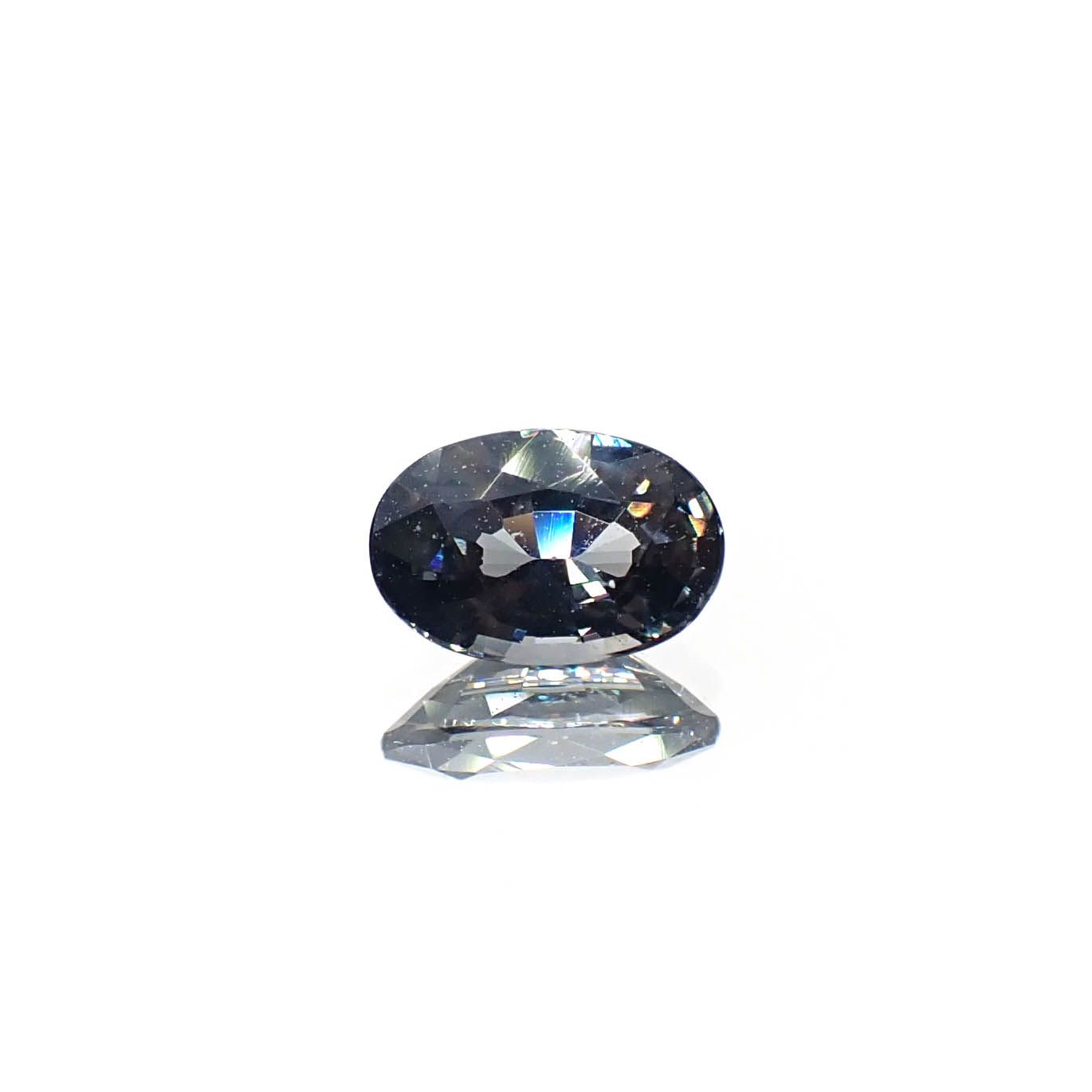 プラチナスピネル(宝石名スピネル)ビルマ産 0.60ct 識別済[250730760]6.6x4.3mm前後
