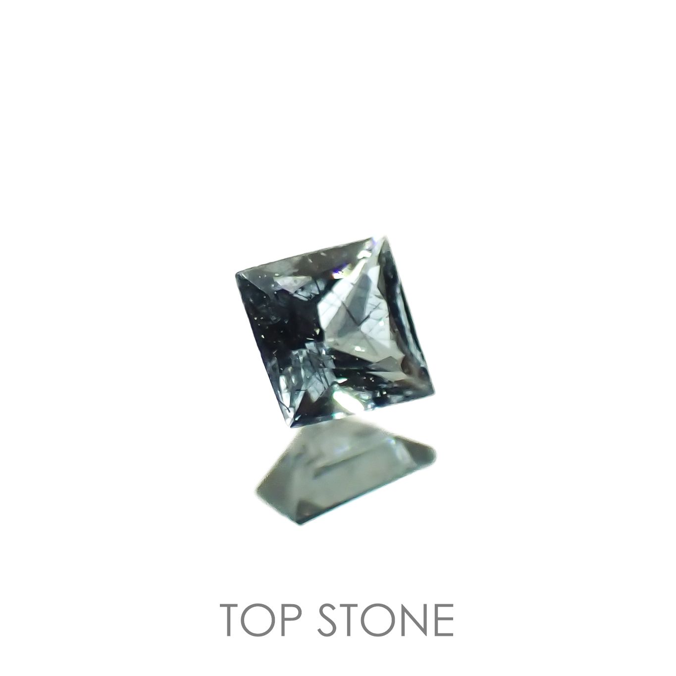 ◇プリンセスカット◇カラーチェンジガーネット アレキタイプ マダガスカル・ベキリー産 0.082ct[230119889]2.4x2.4mm前後