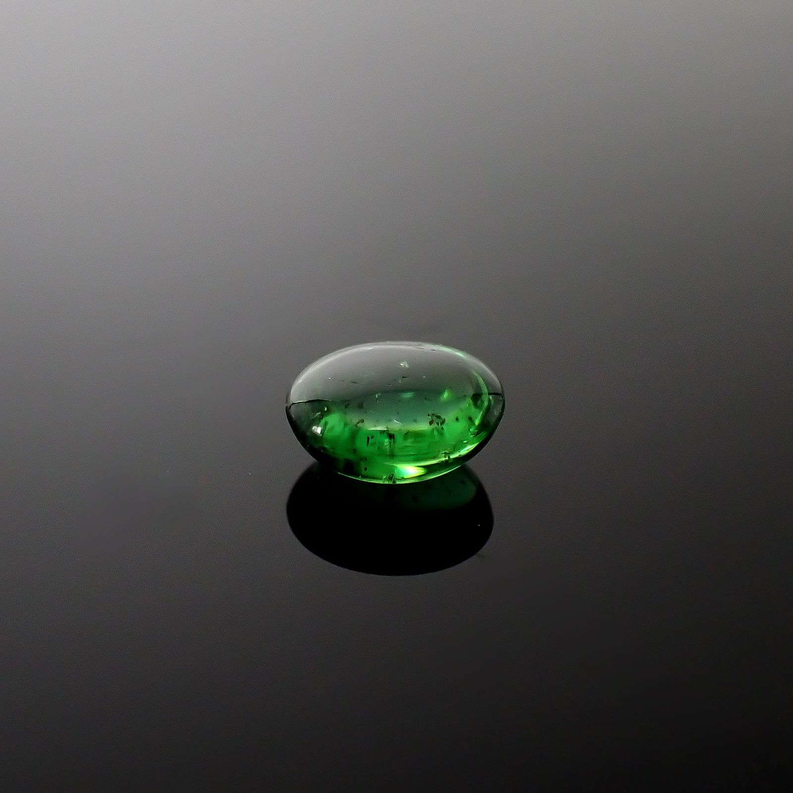 クロムトルマリン タンザニア産 0.86ct[240527775]6.3x5.4mm前後