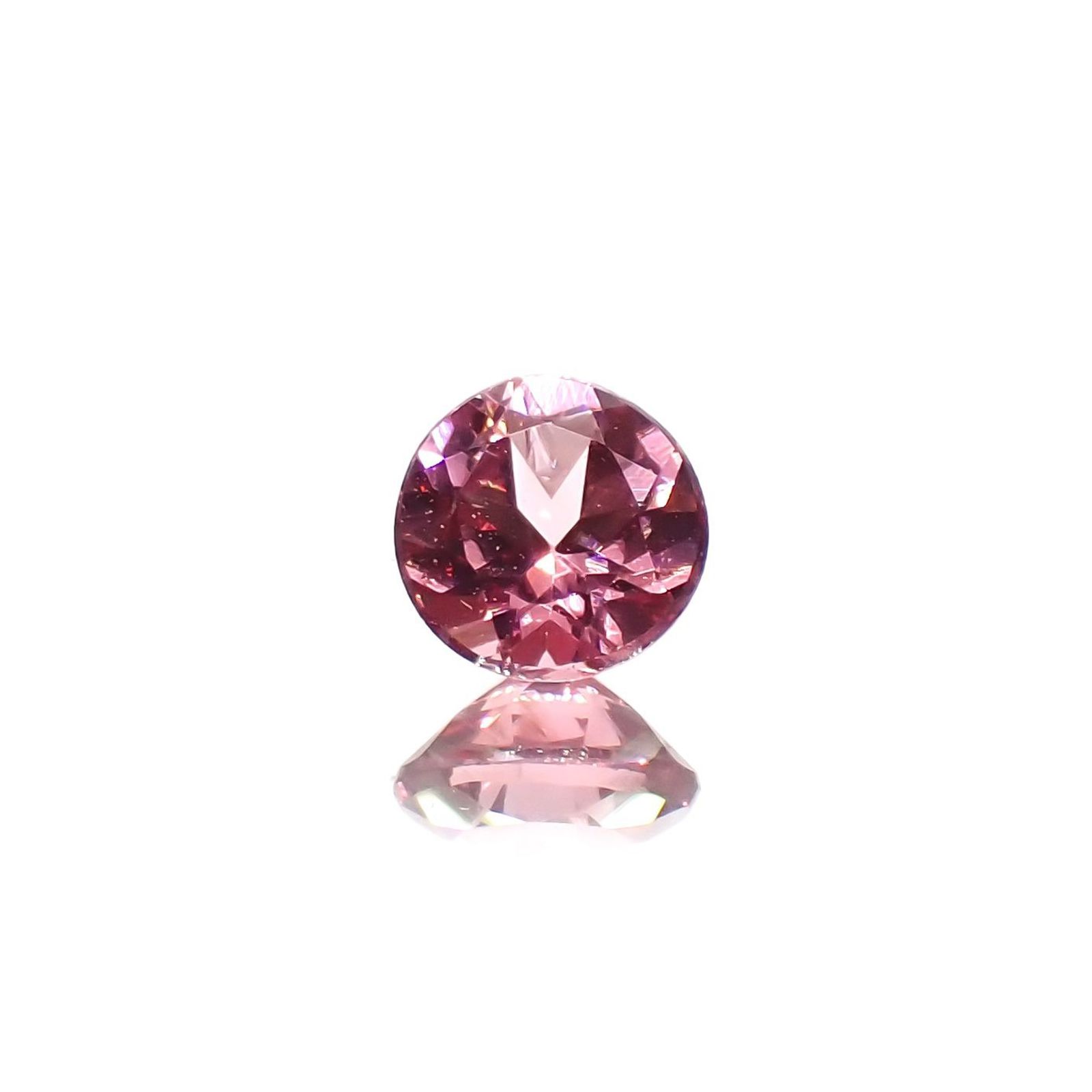 ピンクスピネル(宝石名ピンク・スピネル)タンザニア産 識別済 0.26ct / 3.8x3.8mm前後 [260221139]