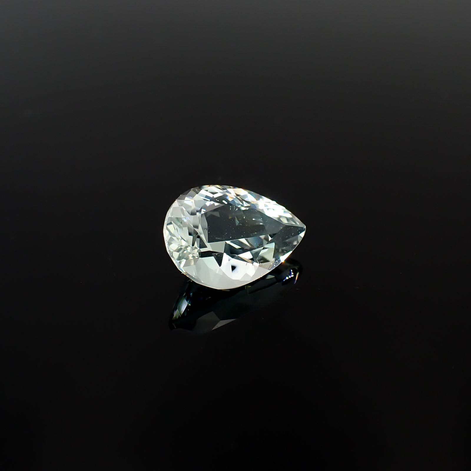 オリゴクレース(宝石名オリゴクレース)ケニア産 2.53ct 識別済[240628004]11.6x7.9mm前後