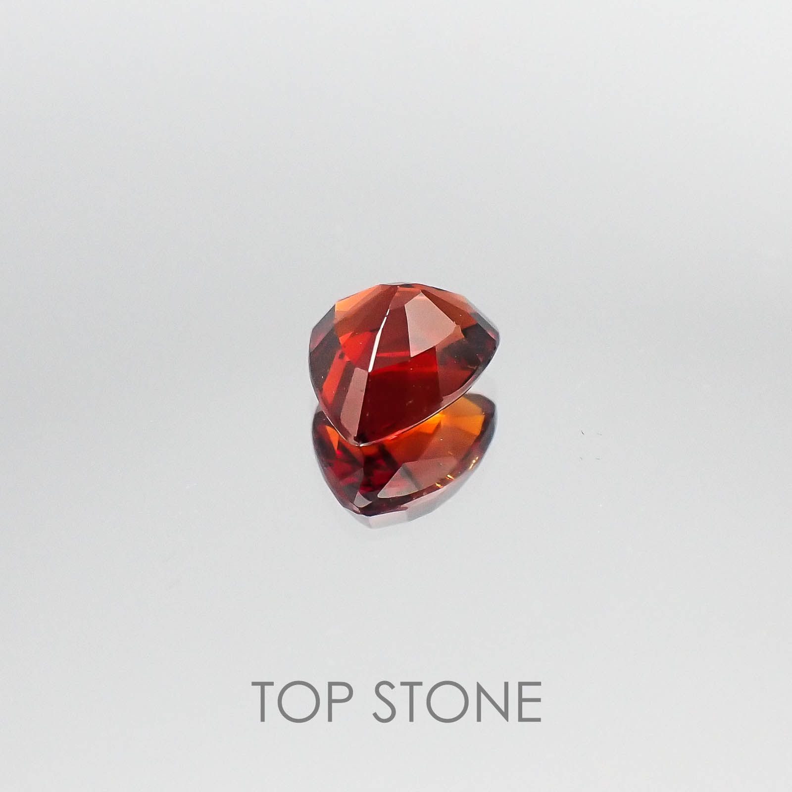 スペサルティンアルマンディンガーネット マダガスカル産 ルース 1.80ct[20073693]8×6.7mm前後