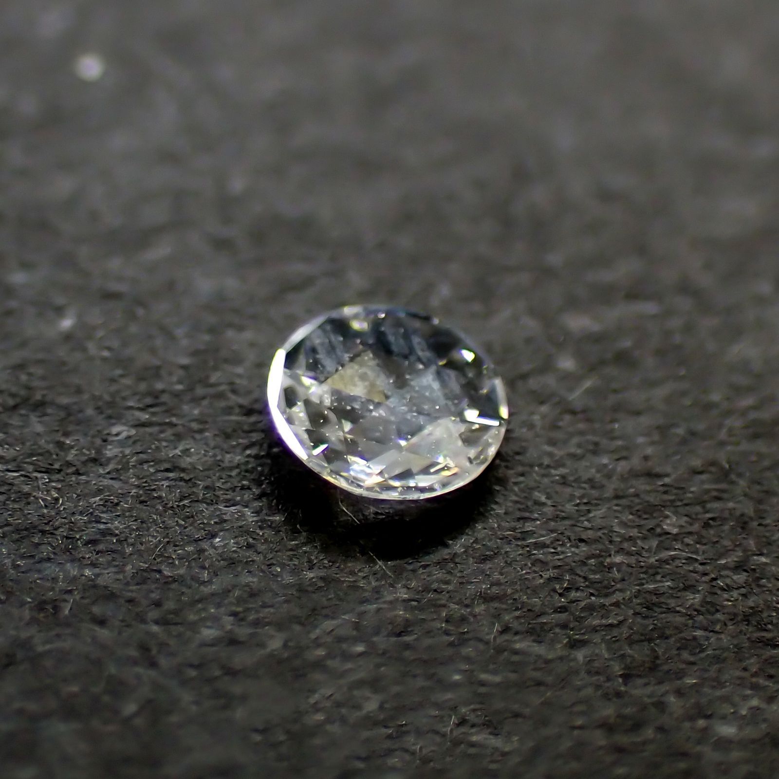 ◇ローズカット◇ダイヤモンド SI-VS / D-G(宝石名ダイアモンド) 0.042ct 識別済[210610908]2.9×2.9mm前後