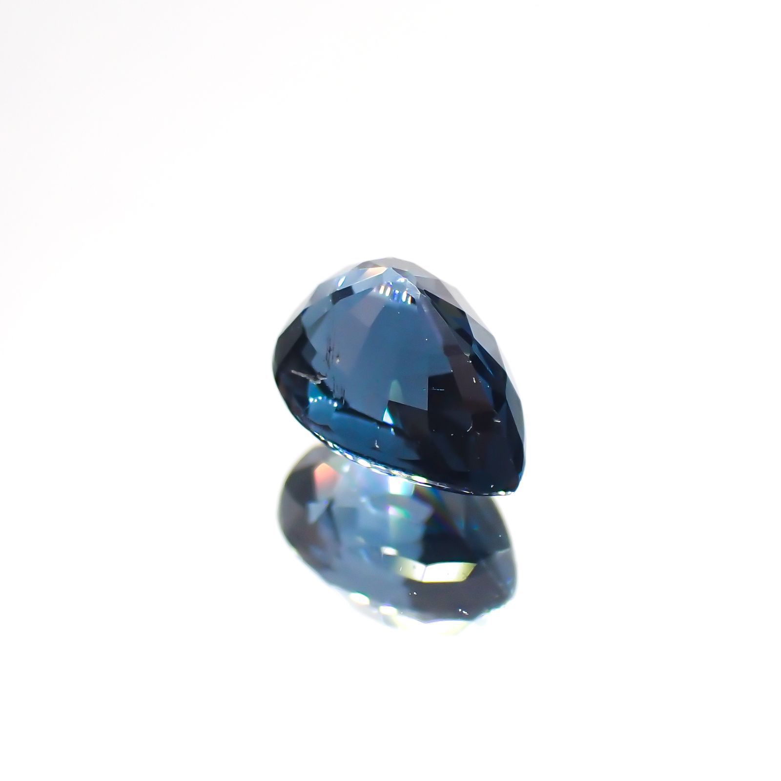 コバルトブルースピネル(宝石名ブルー・スピネル)スリランカ産 1.076ct ソ付(日独)[220113828]6.67x4.73mm前後