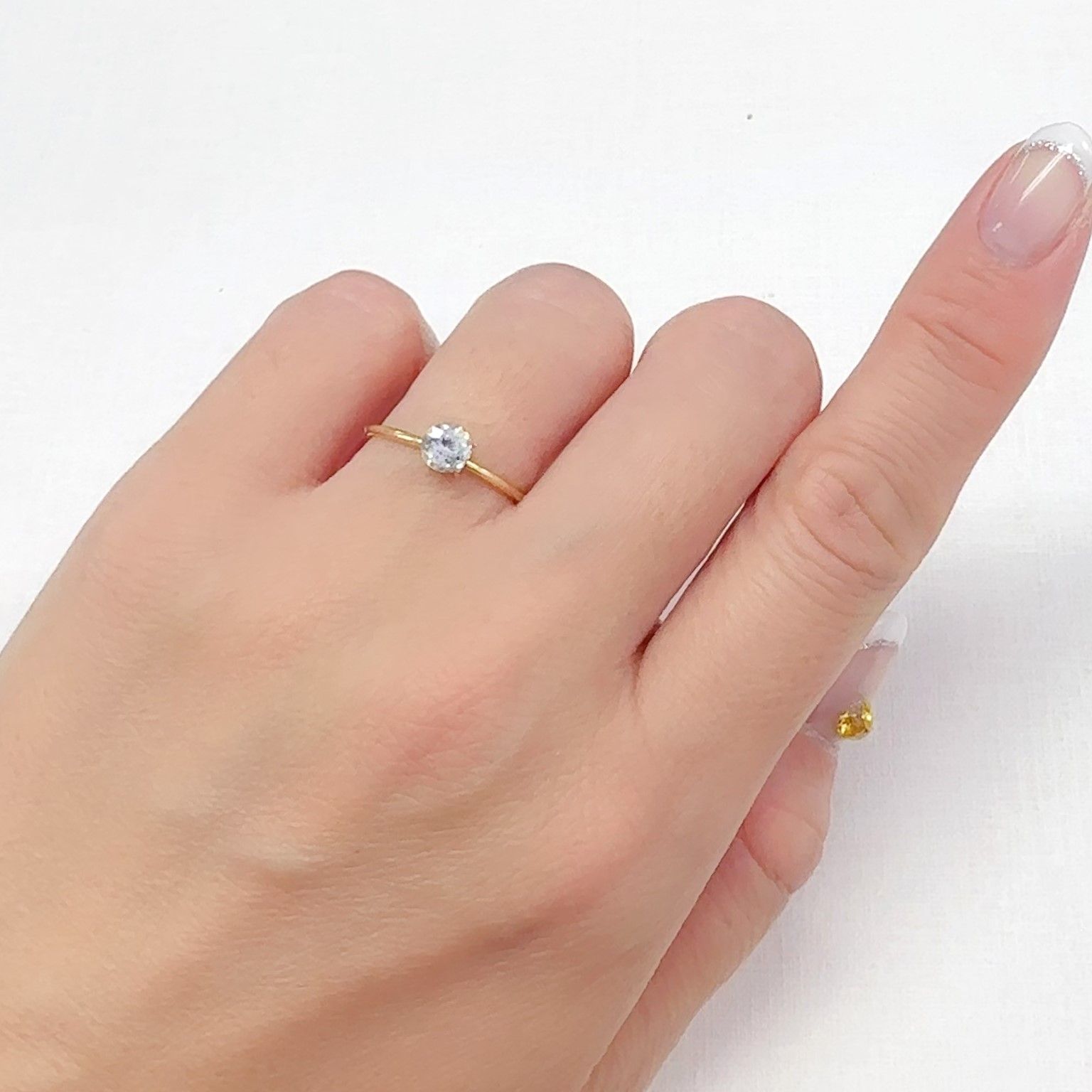 フェナカイト(宝石名フェナカイト)マダガスカル/ブラジル産 0.42ct 識別済[240628182]4.8x4.8mm前後