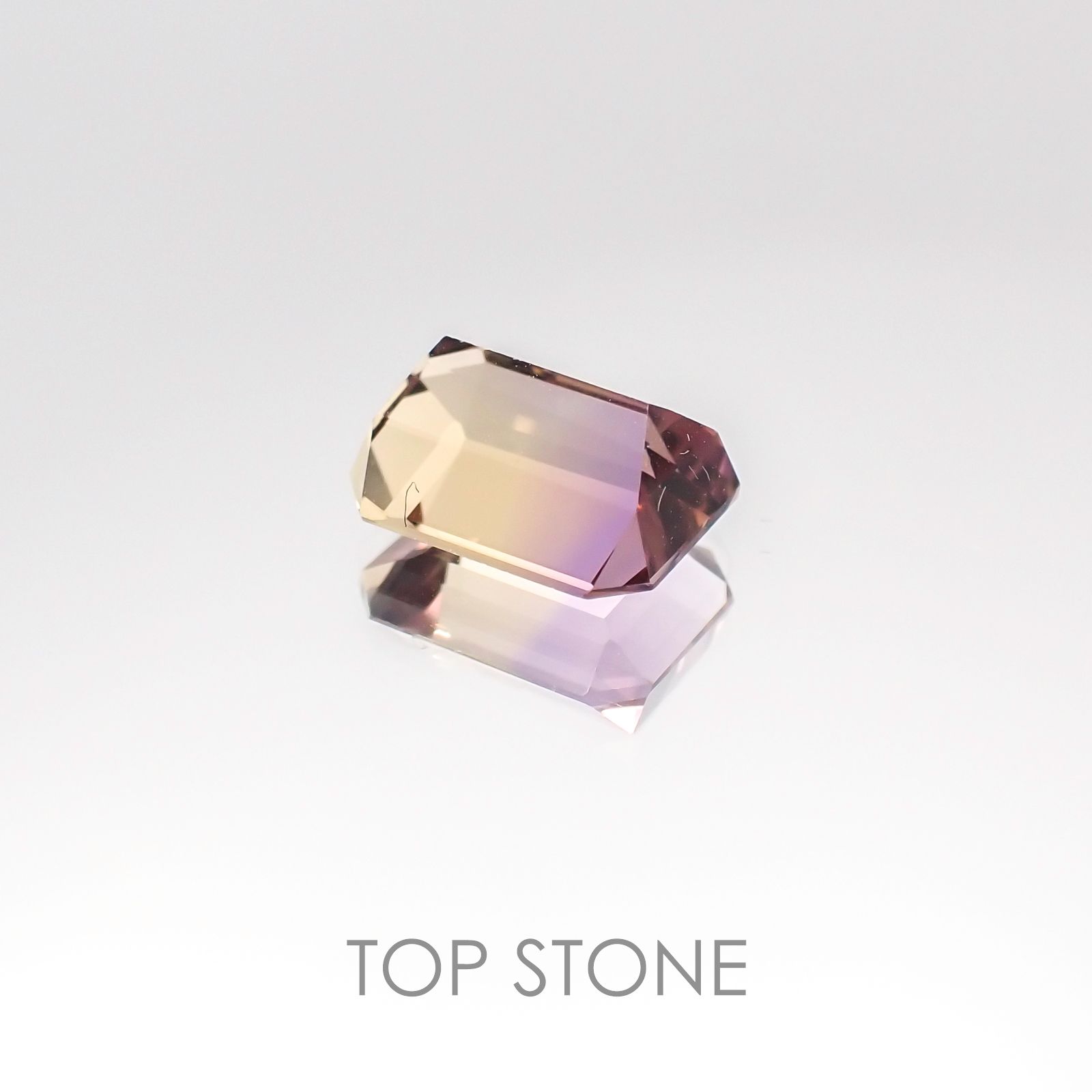アメトリン ブラジル産 ルース 2.23ct[20106892]9.1×7mm前後
