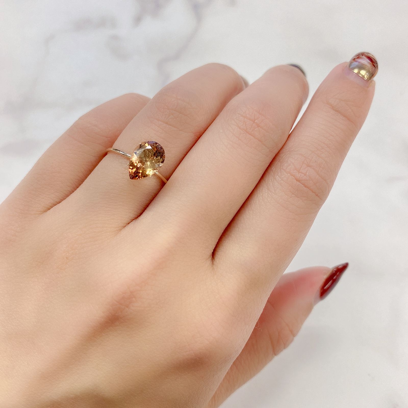 バイカラートルマリン(宝石名バイカラー・トルマリン) コンゴ民主共和国産 1.865ct ソ付(彩珠)[211013601]10×6.9mm前後