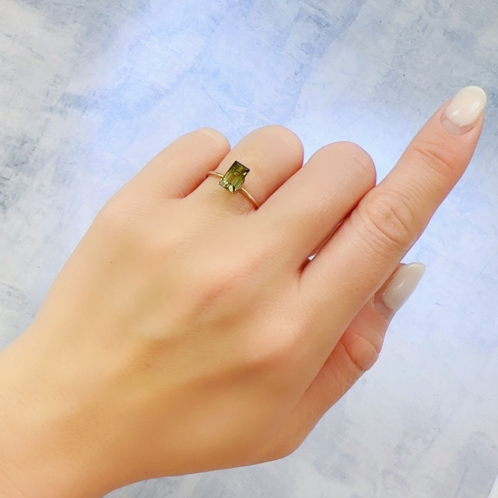 バイカラートルマリン コンゴ民主共和国産 1.39ct[230220536]7.5x4.4mm前後