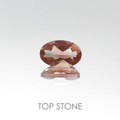 バイカラーオレゴンサンストーン(宝石名バイカラー・ラブラドライト) アメリカ・オレゴン州産 0.40ct 識別済[20085046]6.1×3.9mm前後