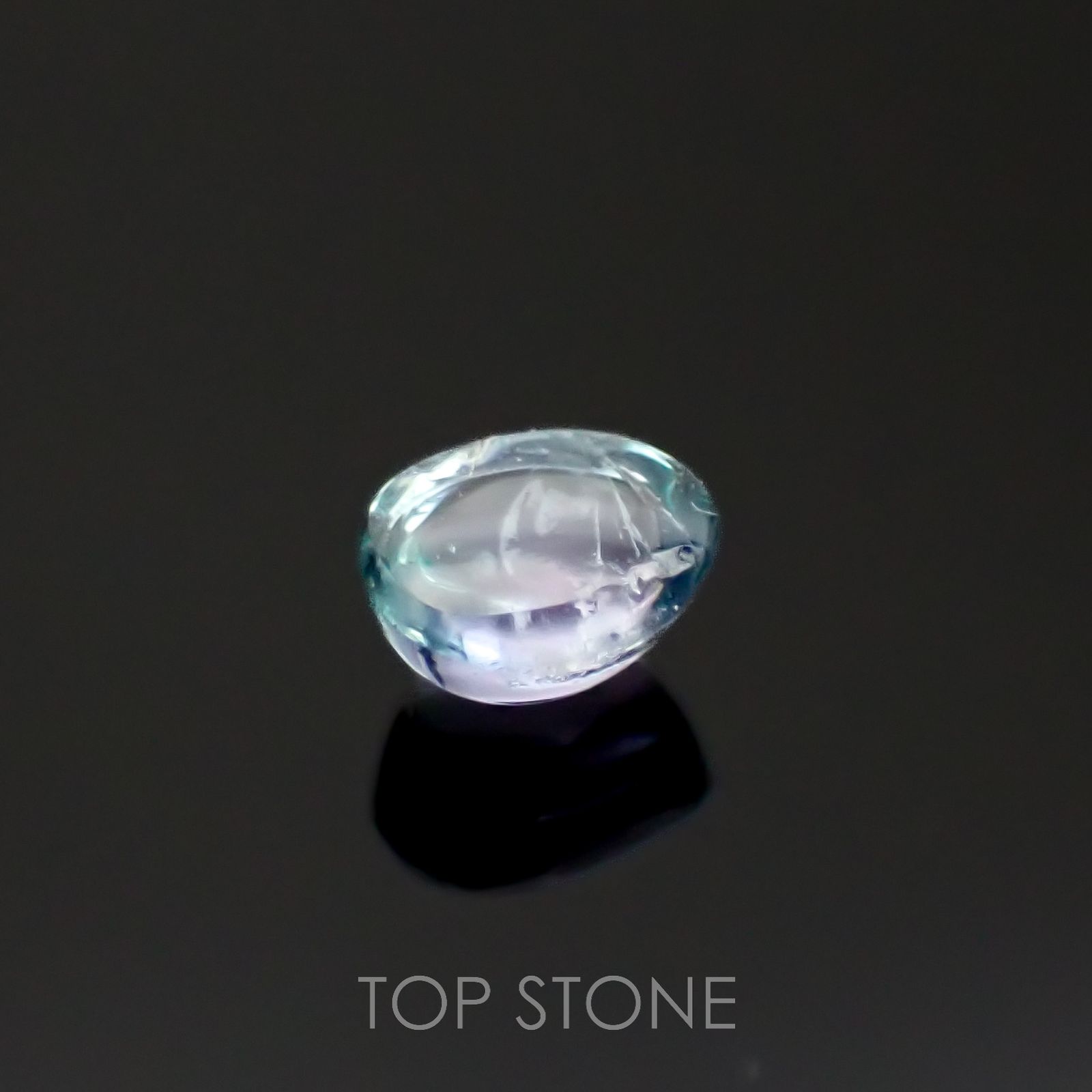 ブルーコーネルピン(宝石名コーネルピン)タンザニア産 0.19ct 識別済[220817348]3.6x2.9mm前後