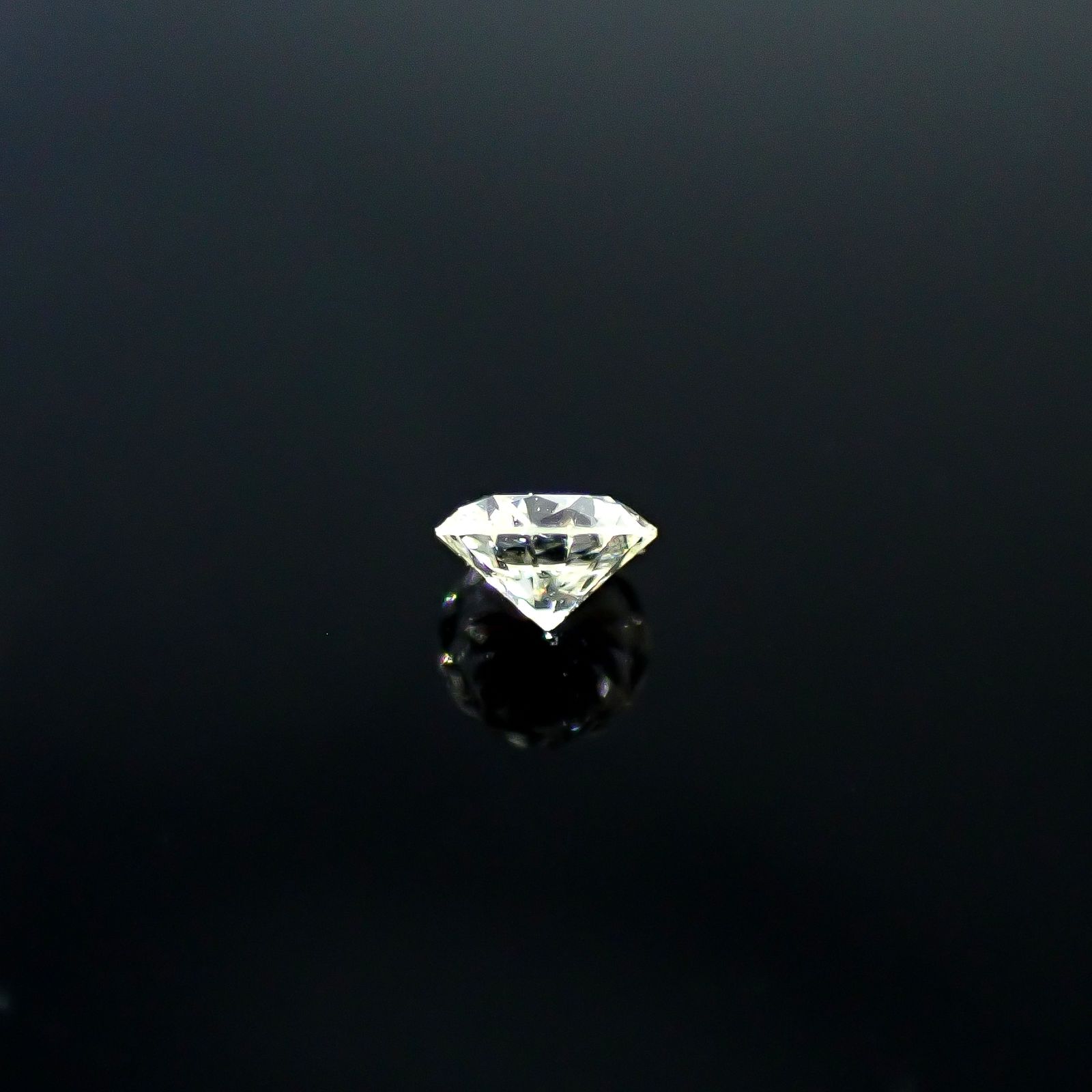 ダイヤモンド SI1-VS/TTLC ハート&キューピッド 0.058ct / 2.5x2.5mm前後 [251031175]