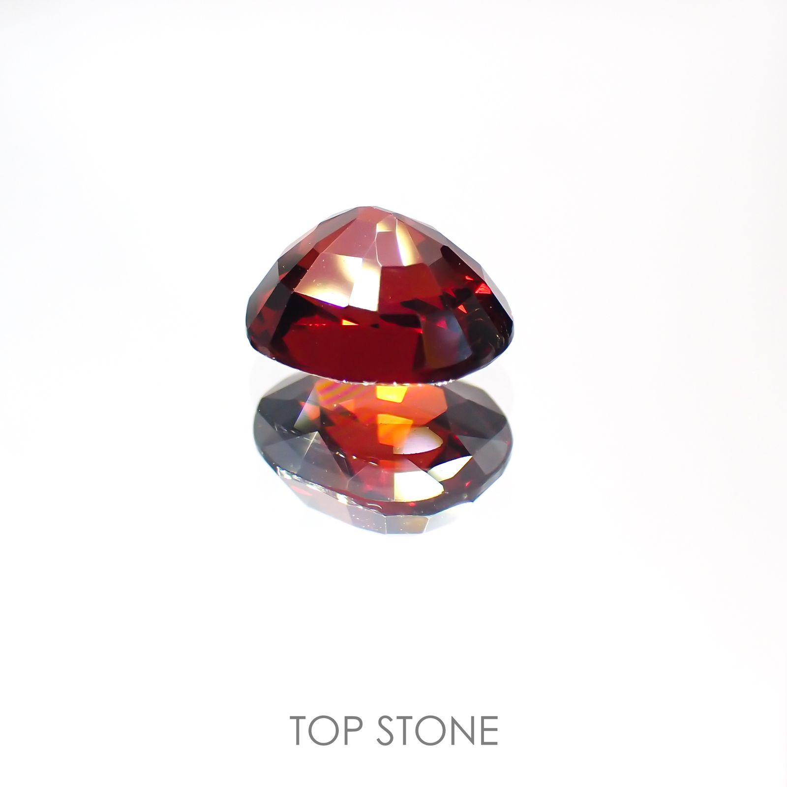 スペサルティン アルマンディン ガーネット(宝石名スペサルティン アルマンディン・ガーネット)ブラジル産 2.15ct 識別済[220113840]7.9x6.6mm前後