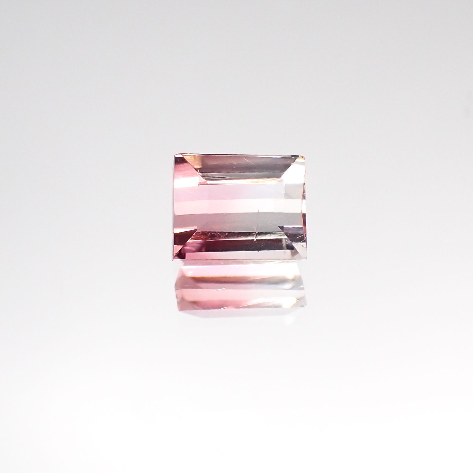 天然 バイカラー トルマリン 0.77ct パーティーカラー ルース 宝石品質