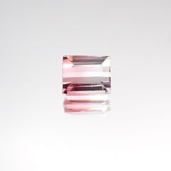 バイカラートルマリン(宝石名バイカラー・トルマリン)ブラジル産 0.86ct 識別済[230622374]5.9x4.6mm前後