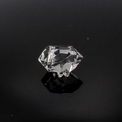 ハーキマーダイヤモンド(宝石名クォーツ)アメリカ・ニューヨーク州産 2.25ct 識別済[231124133]10.1x6.6mm前後