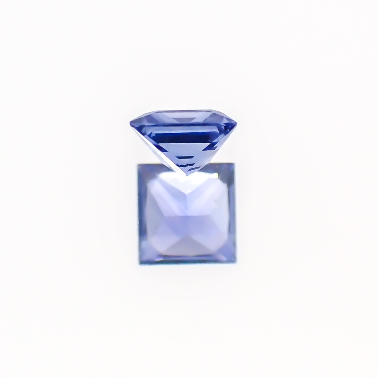 ◇プリンセスカット◇サファイア(宝石名サファイア)スリランカ産 0.12ct 識別済[230622459]2.8x2.7mm前後