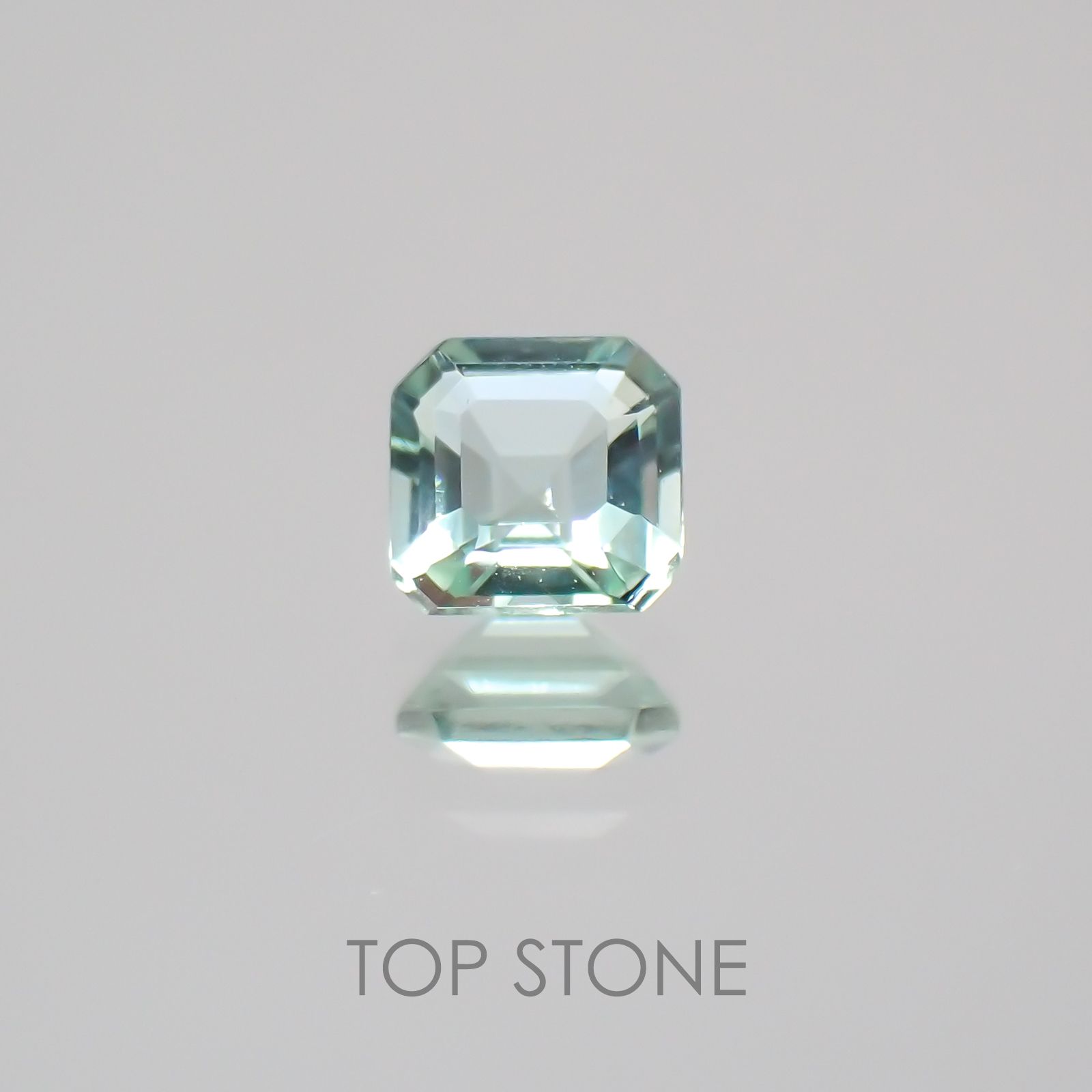 ミントベリル(グリーンベリル) ブラジル産 ルース 0.16ct[21069719]3.4×3.4mm前後